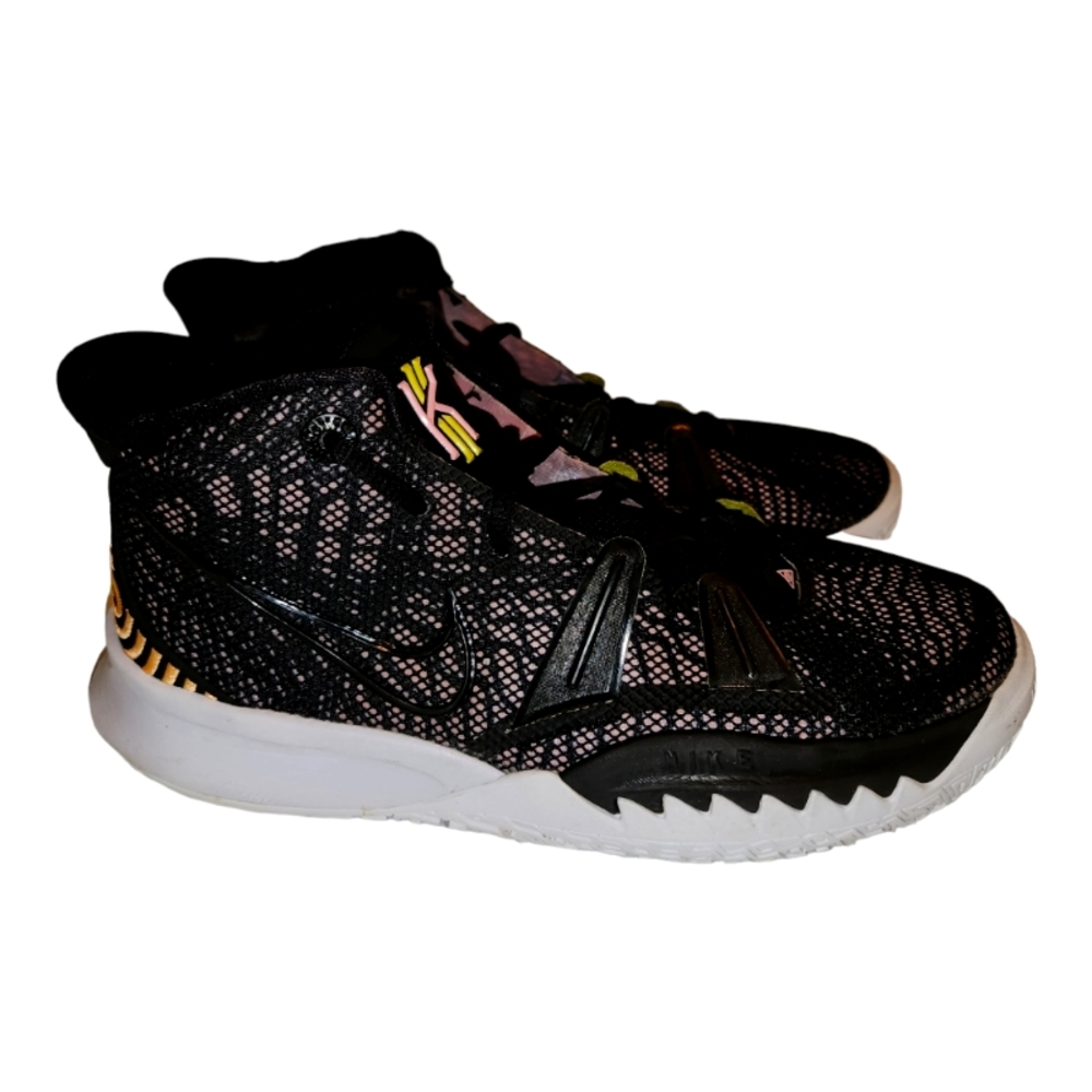 Size 5.5 - Nike Kyrie 7 Black 2021 - CQ9326005